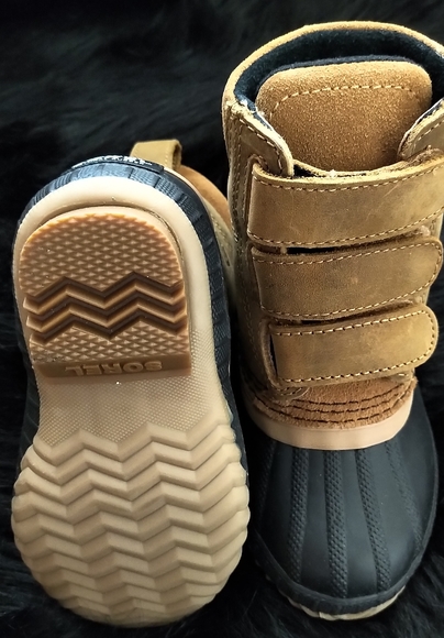 **SOLD** Sorel Cheyanne II Strap Duck Boot - Picture 5 of 9